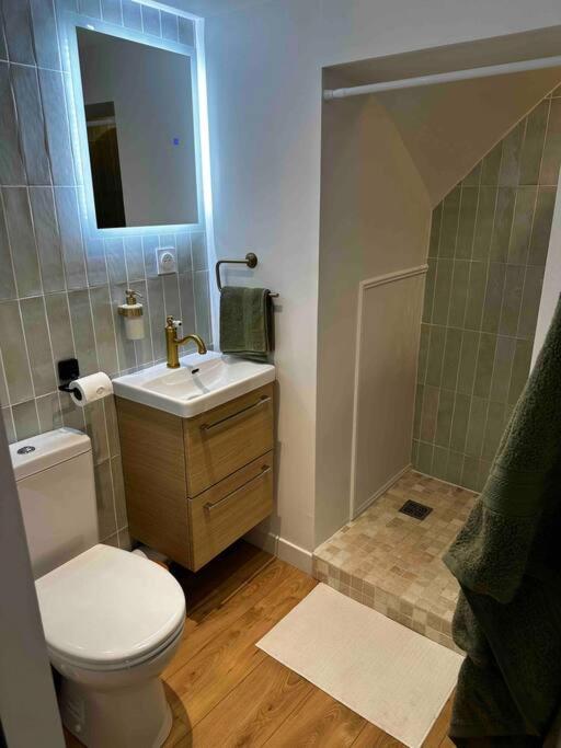 Apartmán Le P'Tit Antoine Pont-Évêque Exteriér fotografie